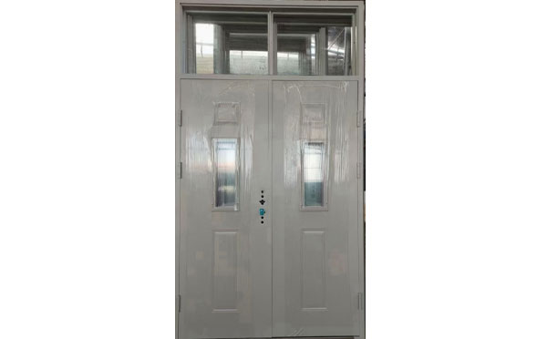 哈巴河学校教室门