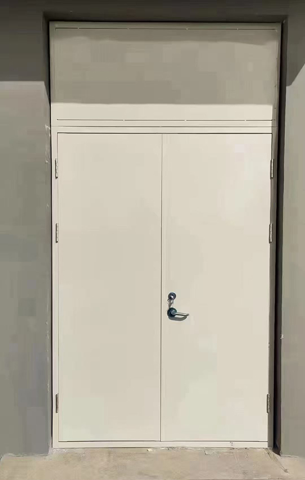 展览馆项目完成大跨度哈巴河防火门安装 展览馆项目完成大跨度哈巴河防火门安装